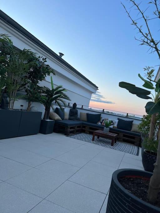 Cosy Penthouse - Large Balconies With Views - 5Min Disneyland Serris Dış mekan fotoğraf